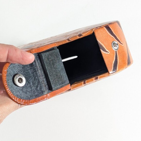 Leather Tiger coin bank, wild animal jungle nursery decor - Picture 6 of 9